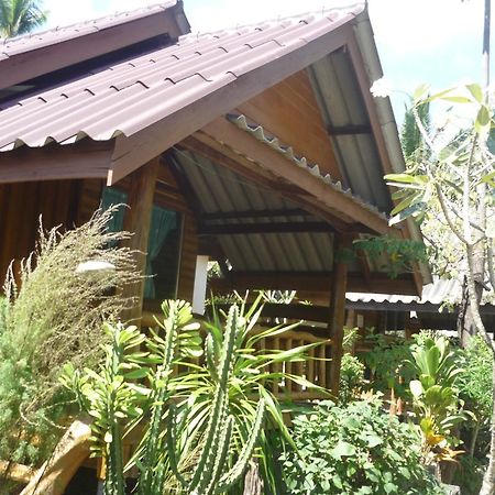 Pasai Beach Lodge Ko Yao Noi Exterior photo