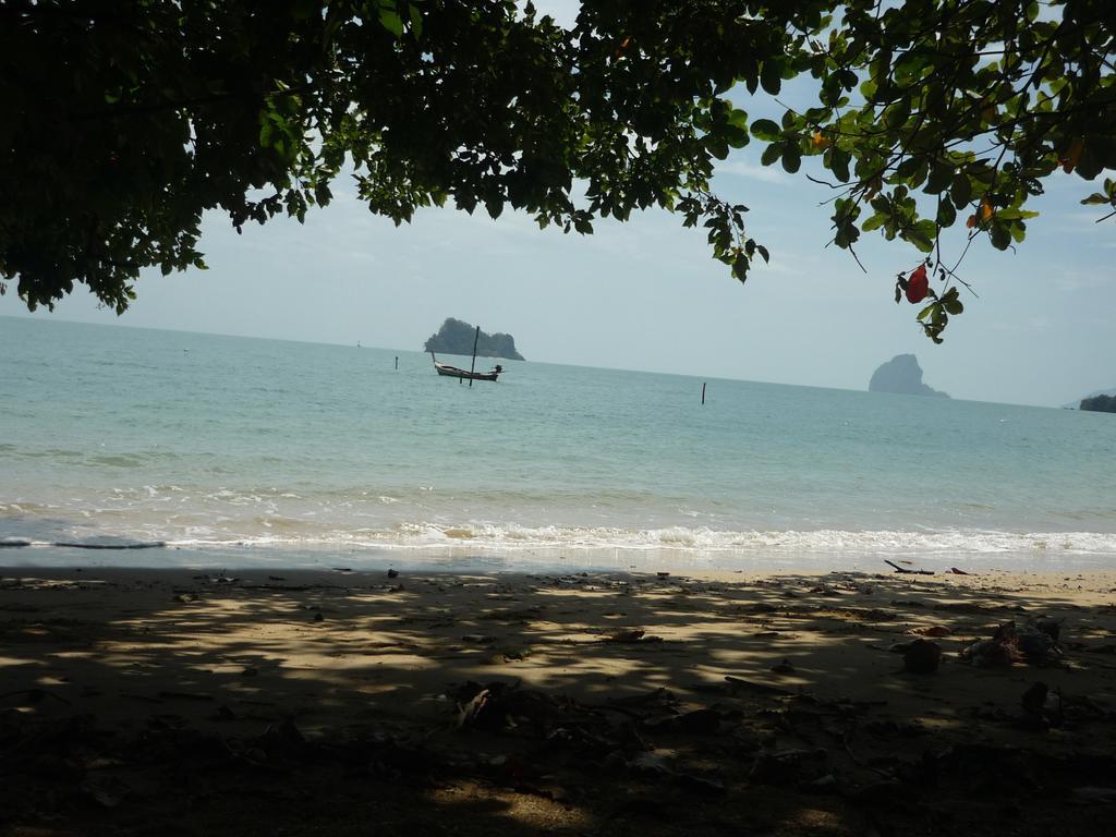 Pasai Beach Lodge Ko Yao Noi Exterior photo